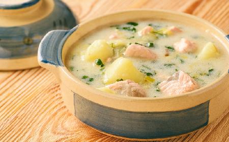 Zupa łososiowa z menu beszamel