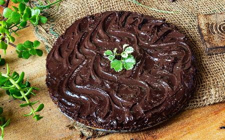 Tarta karmelowa z czekoladowym ganache