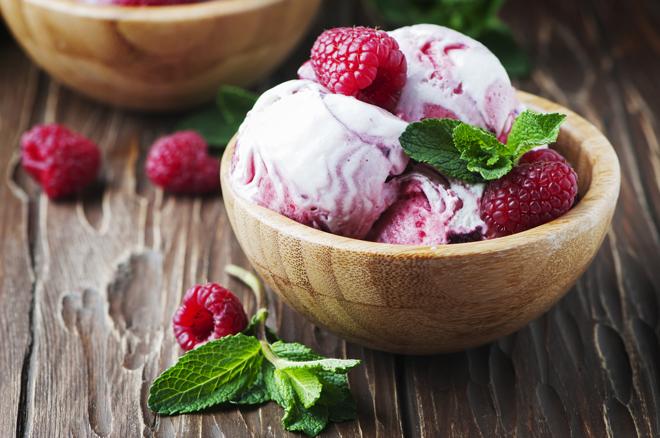 Sorbet malinowy - przepis na orzeźwiający deser
