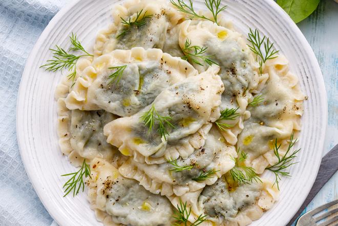 Pierogi ze szpinakiem: prosty przepis